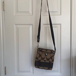 Coach signature brown crossbody bag